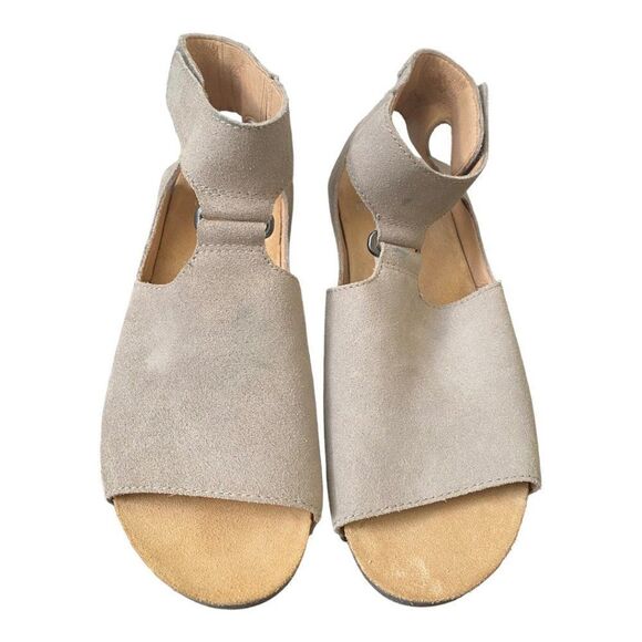 Dansko Tan Wedges - Picture 11 of 15